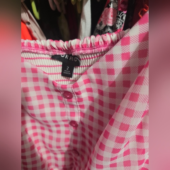 🍁🍂NWT Torrid 2x Hot Pink Gingham Chiffon Button Midi Dress - Picture 4 of 5